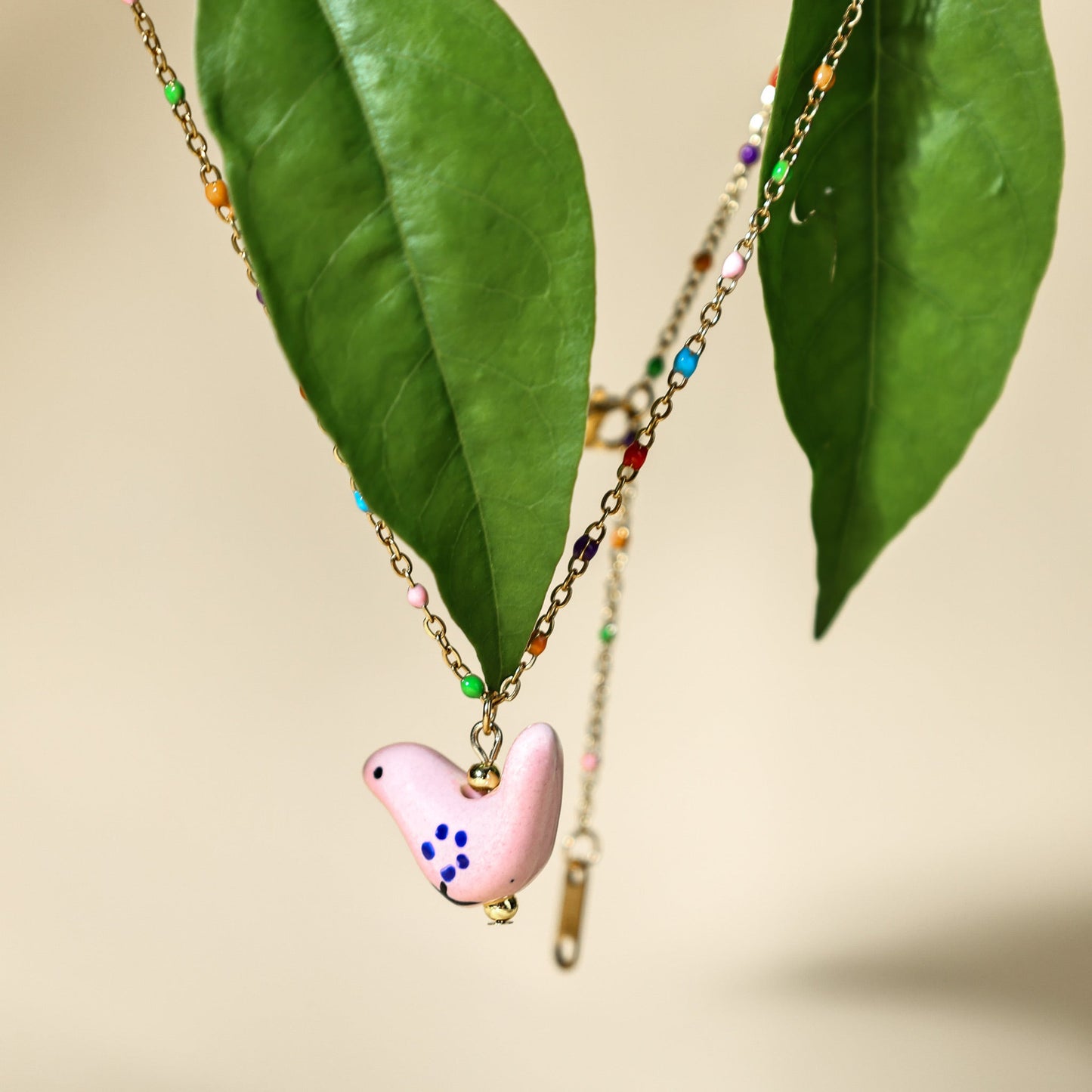 Bird - Shaped Porcelain beads – Handmade Necklace (4 colors options) - EenPorcelain