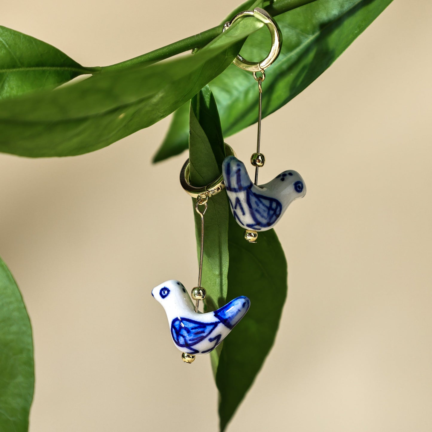 Bird - Shaped Porcelain Studs – Handmade Earrings Art (3 colors options) - EenPorcelain