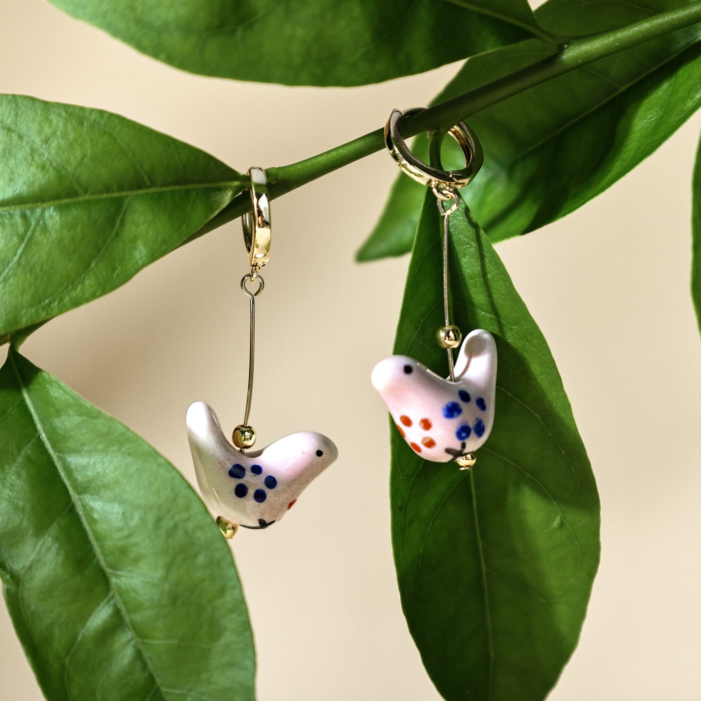 Bird - Shaped Porcelain Studs – Handmade Earrings Art (3 colors options) - EenPorcelain