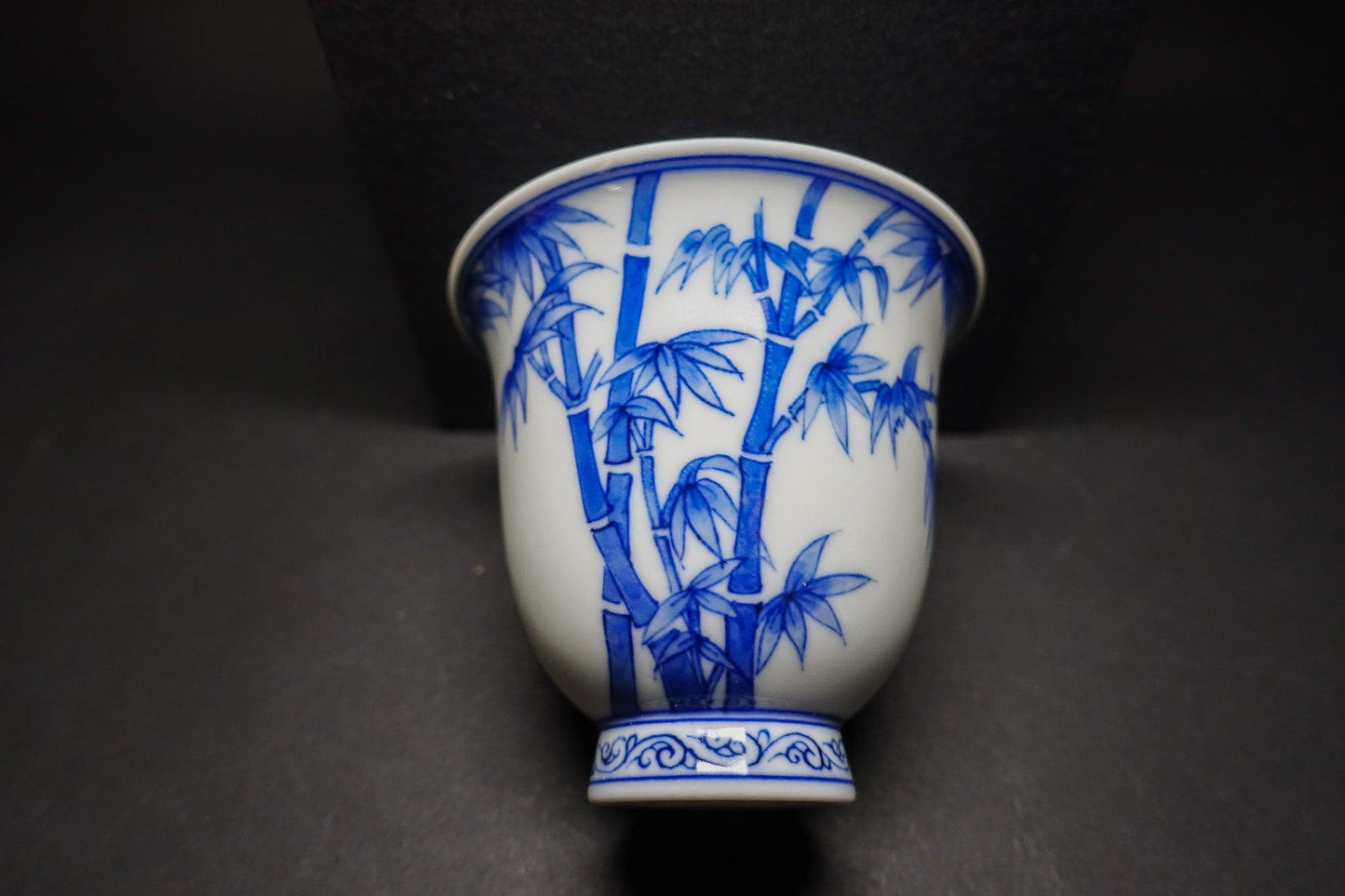 copy-of-hand-painted-jingdezhen-thumb-cups-x3, EenPorcelain