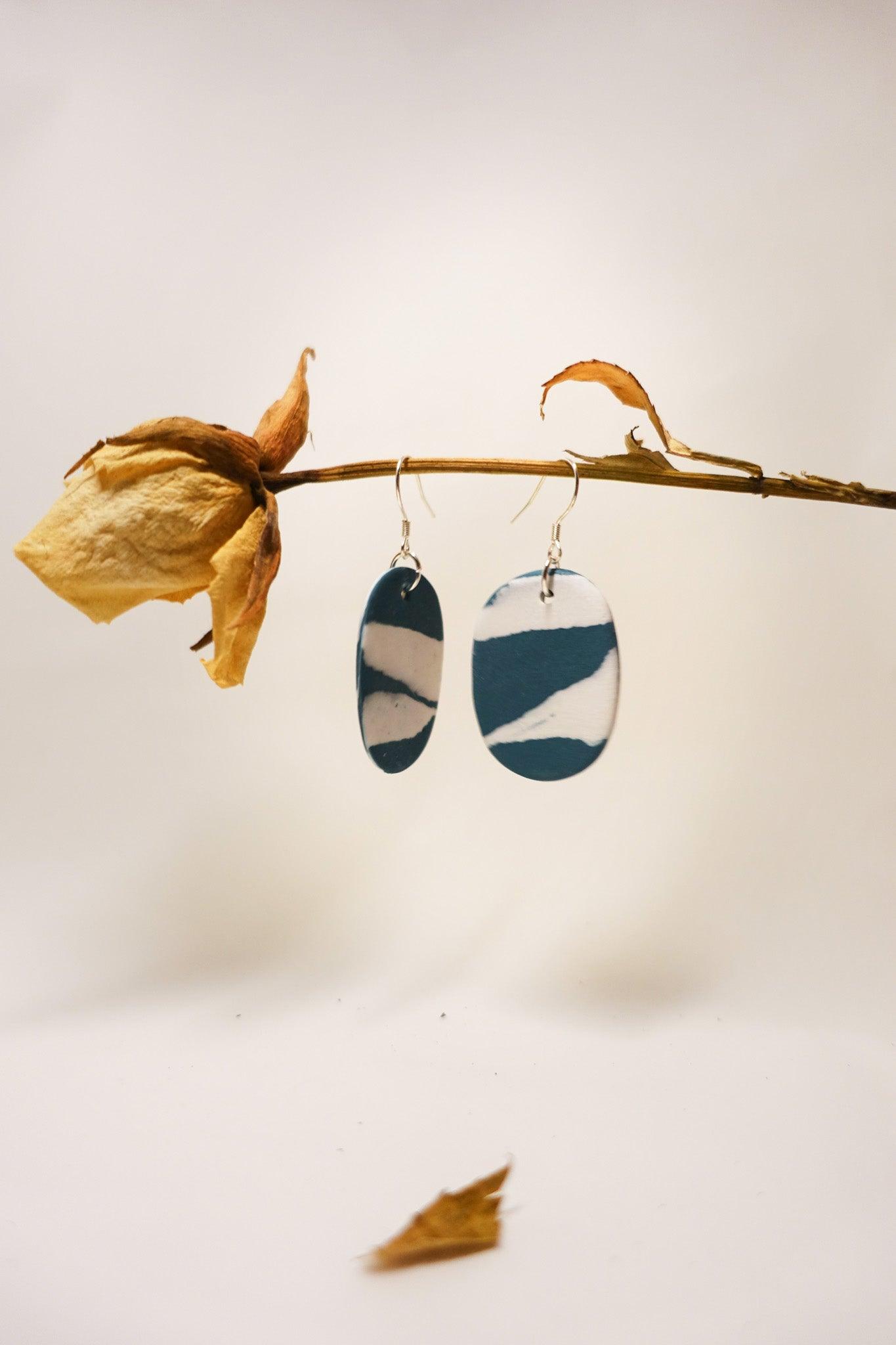 handmade-original-ceramic-shard-earrings, EenPorcelain
