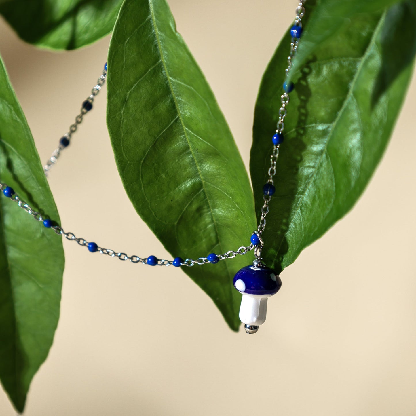 Mushroom Pendant Necklace – Hand - Painted Ceramic Charm - EenPorcelain