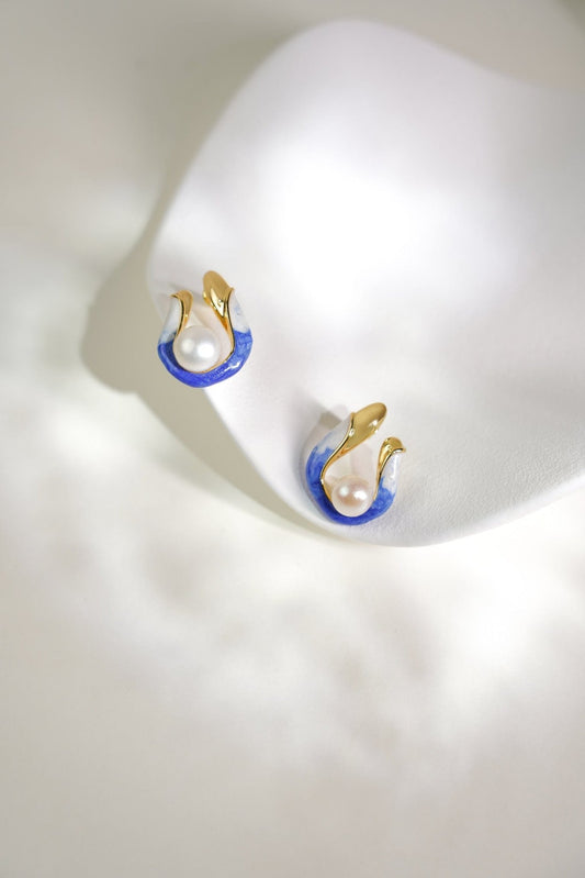 Tulip Bloom Earrings – Enamel & Pearl Studs - EenPorcelain