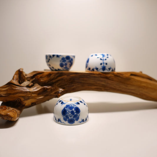 Hand-painted Jingdezhen thumb cups (x3)