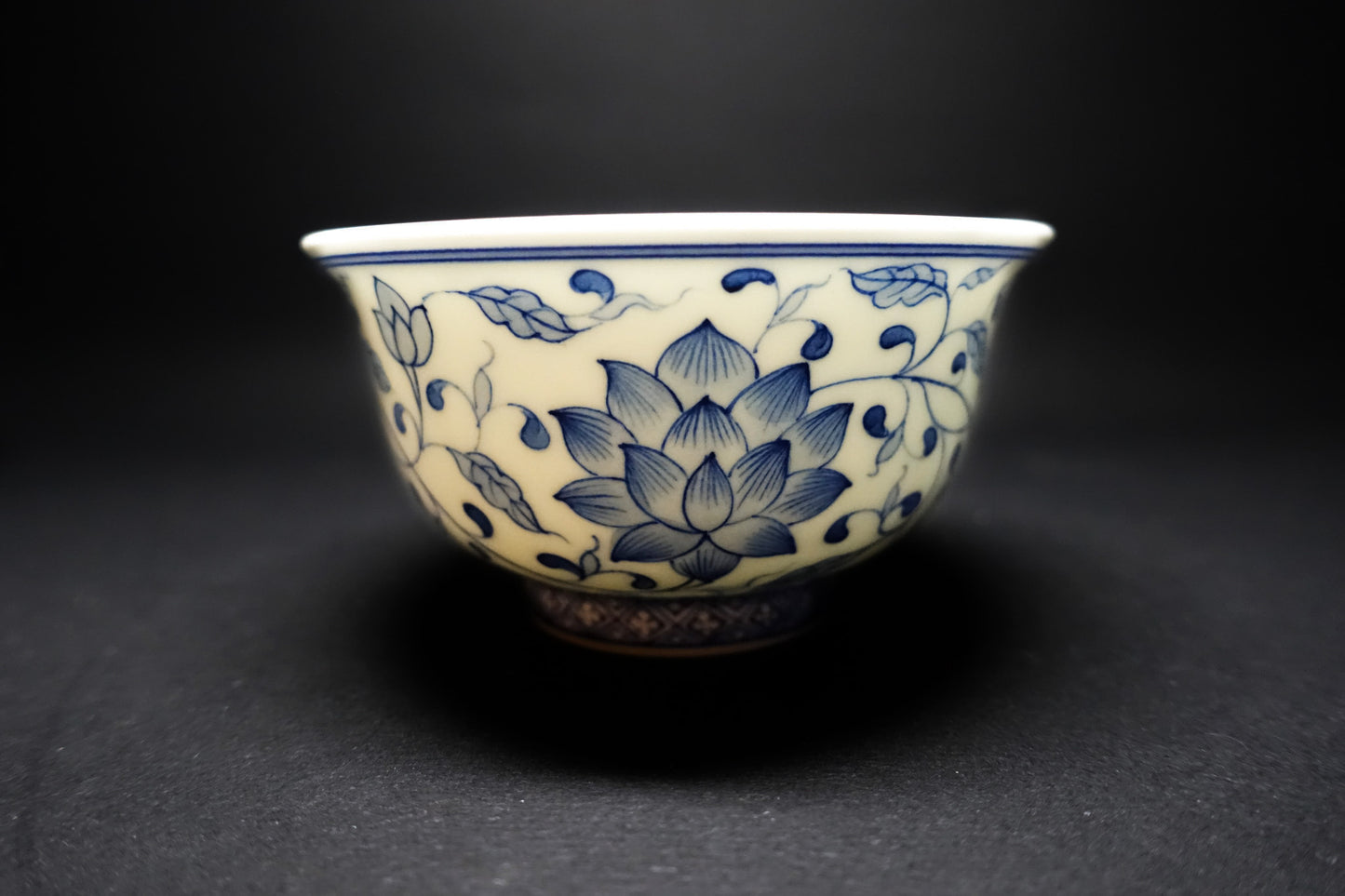 Hand-Painted Intertwining Lotus Stems Tea Cup - Exclusive Customization from Jingdezhen