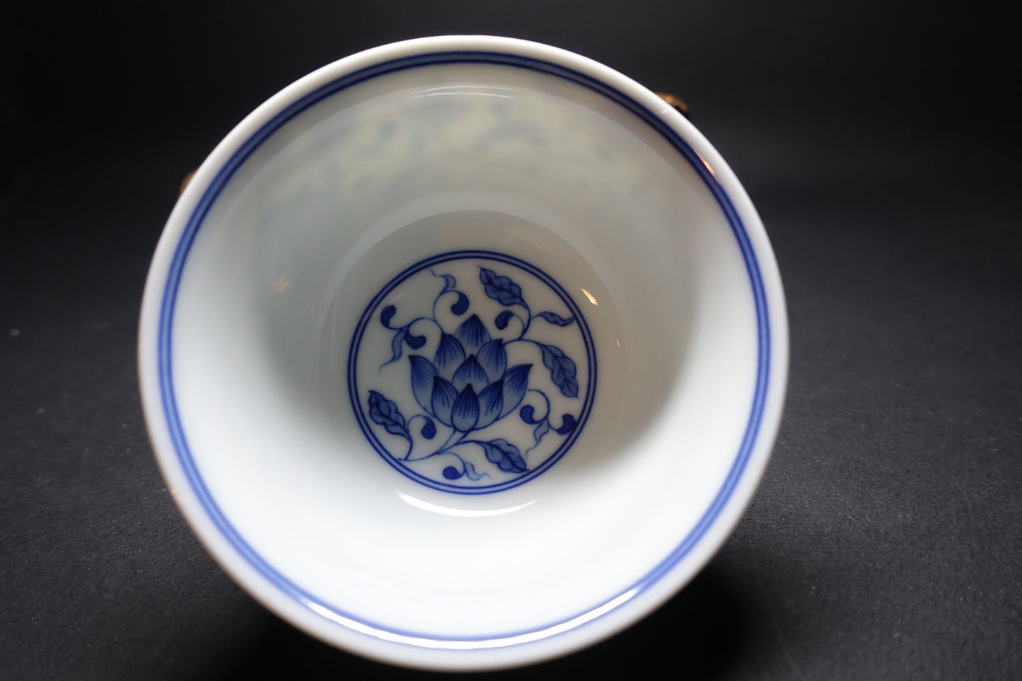 Hand-Painted Intertwining Lotus Stems Tea Cup - Exclusive Customization from Jingdezhen