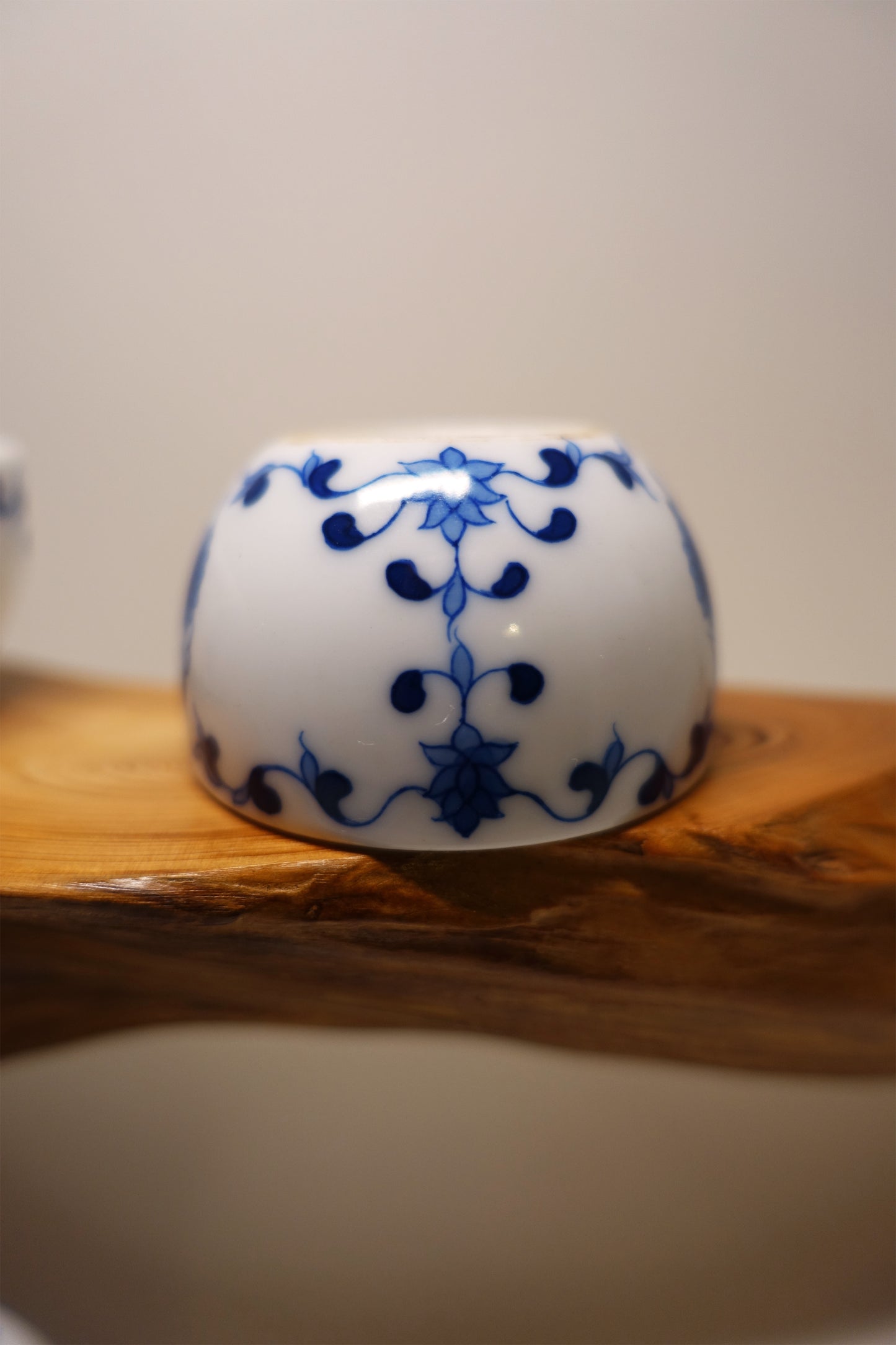 Hand-painted Jingdezhen thumb cups (x3)