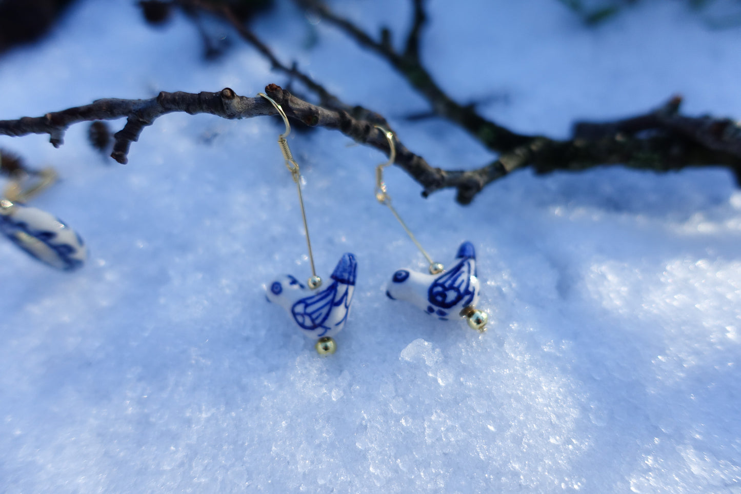 Vogels!!! Blue Birds Shaped Porcelain Earring