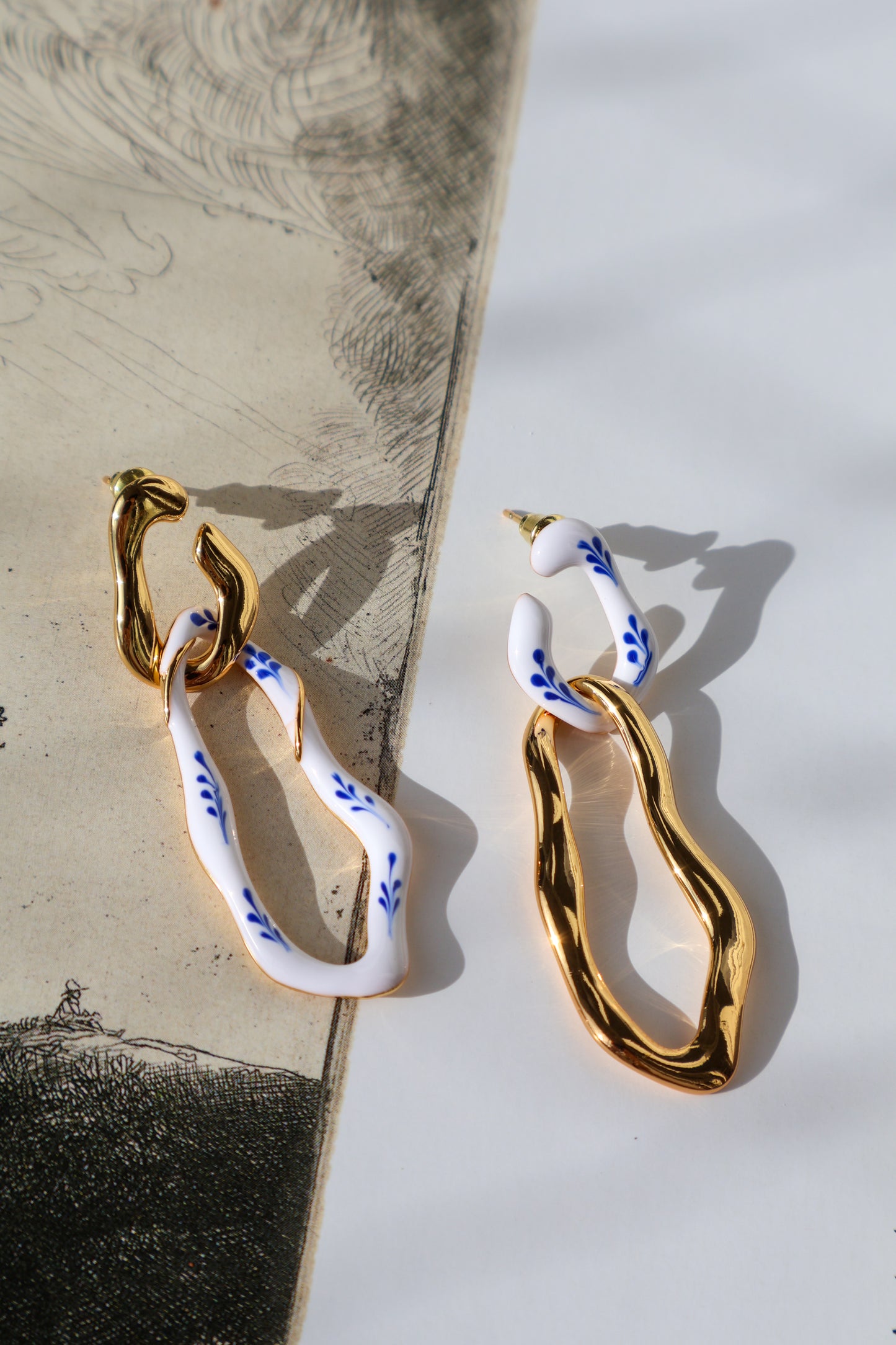 Varia Split Loop 2-in-1 Earrings (Blue-Silver)