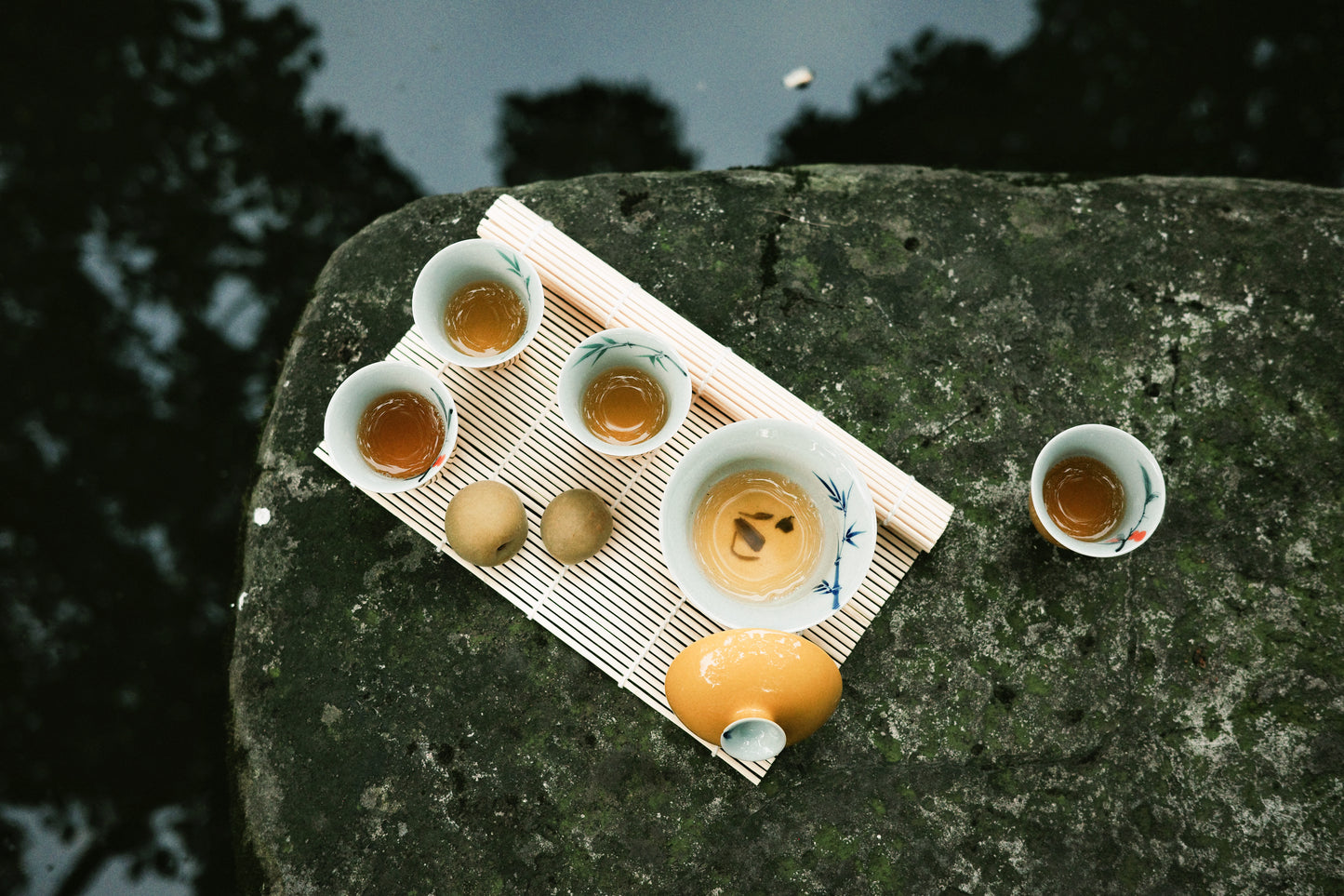 Yellow Glazed Gaiwan (teapot) and tea cups with hand-painted designs