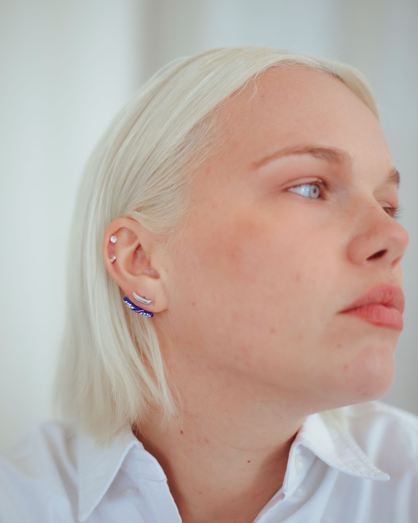 Enamel front - and - back Earrings — Blue & Silver - EenPorcelain
