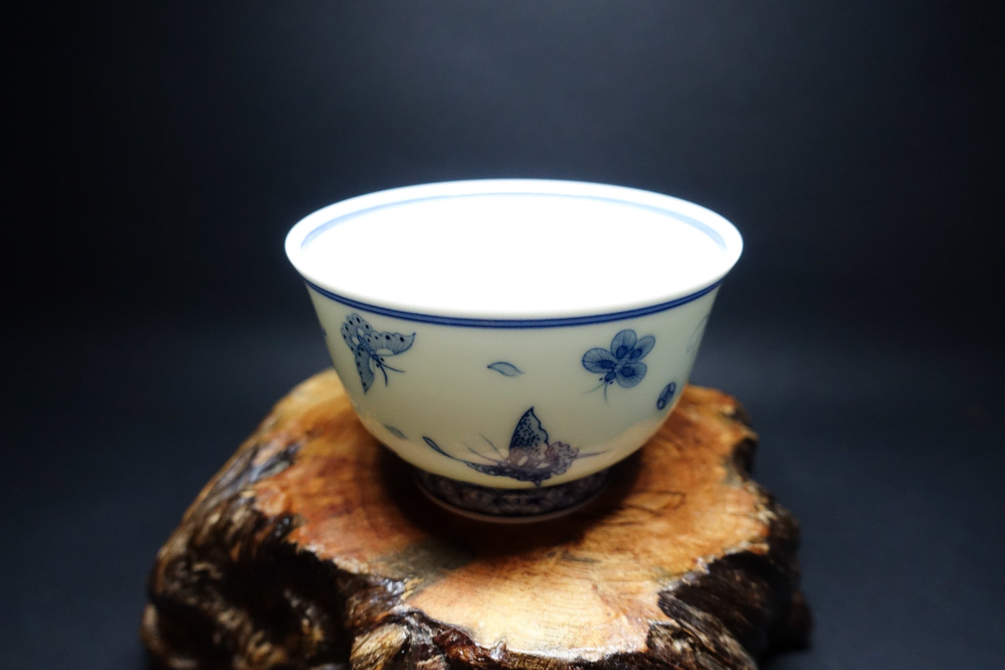 copy-of-hand-painted-goldfish-and-lotus-cup-exclusive-customization-from-jingdezhen, EenPorcelain 
