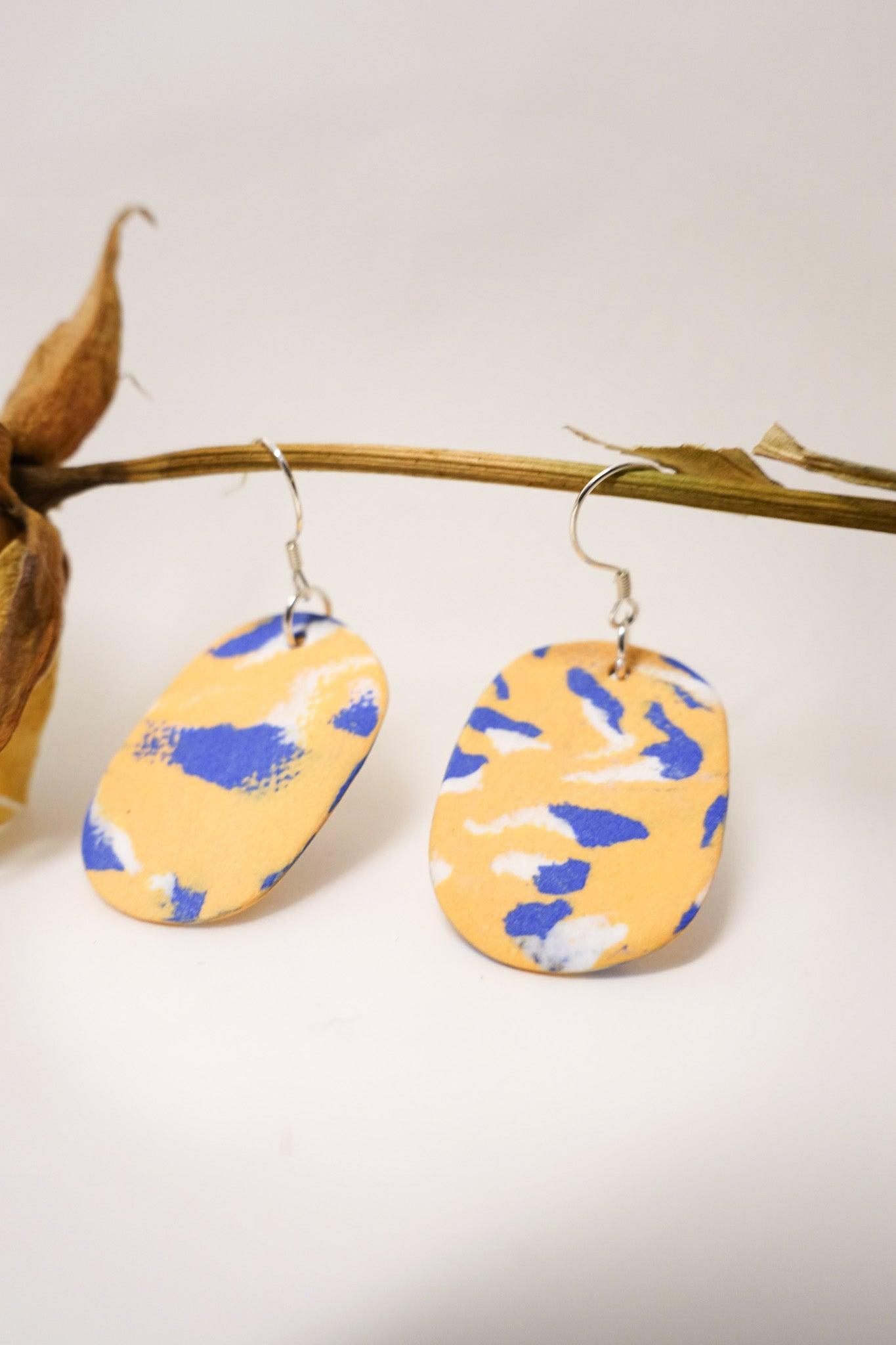 copy-of-handmade-original-ceramic-shard-earrings-blue-black, EenPorcelain 