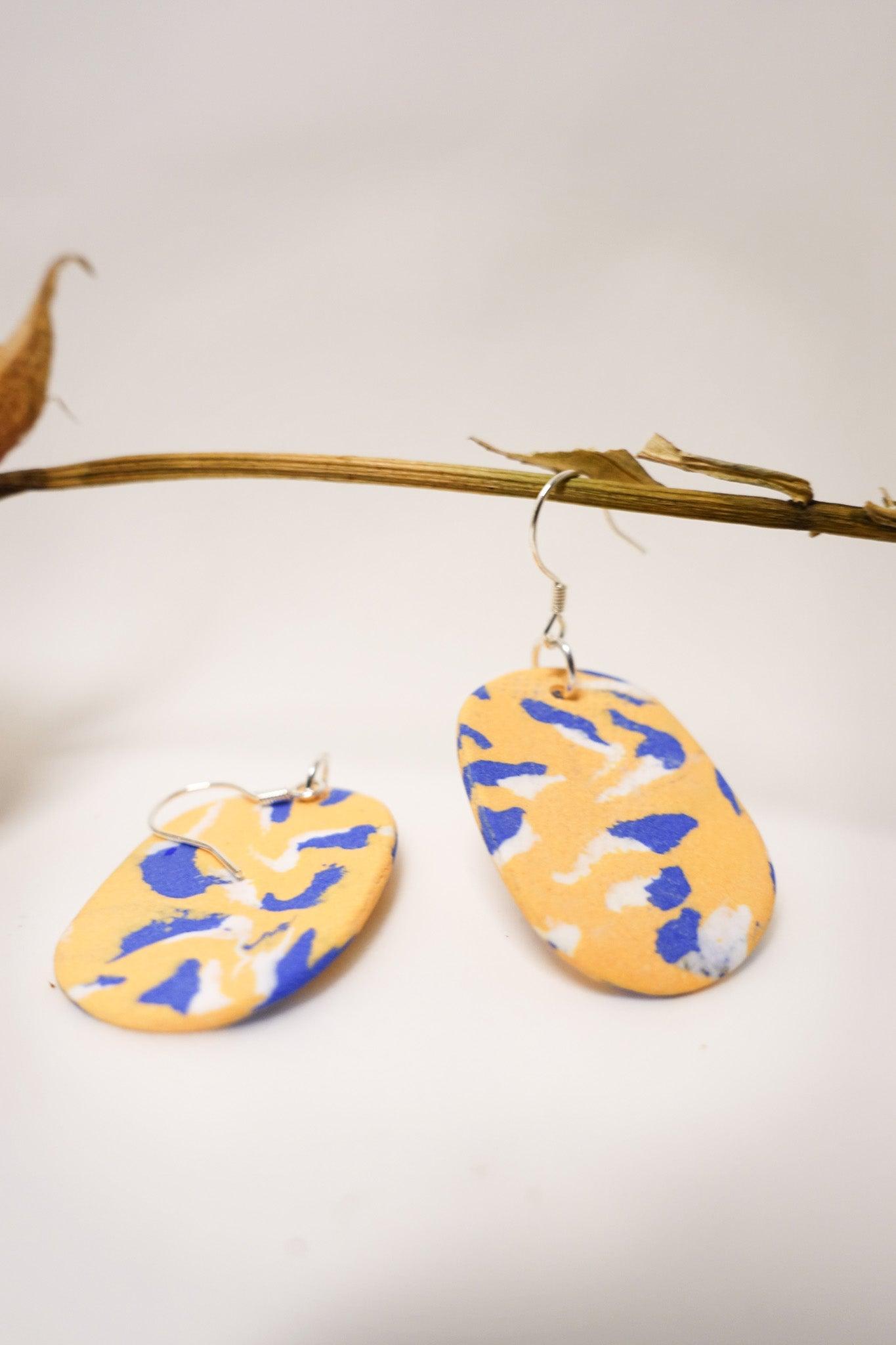 copy-of-handmade-original-ceramic-shard-earrings-blue-black, EenPorcelain 