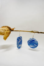 handmade-original-ceramic-shard-earrings-blue-white, EenPorcelain 