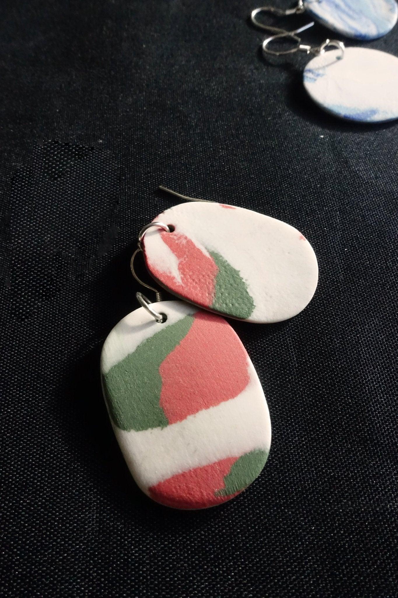 copy-of-handmade-original-ceramic-shard-earrings-blue-orange, EenPorcelain 