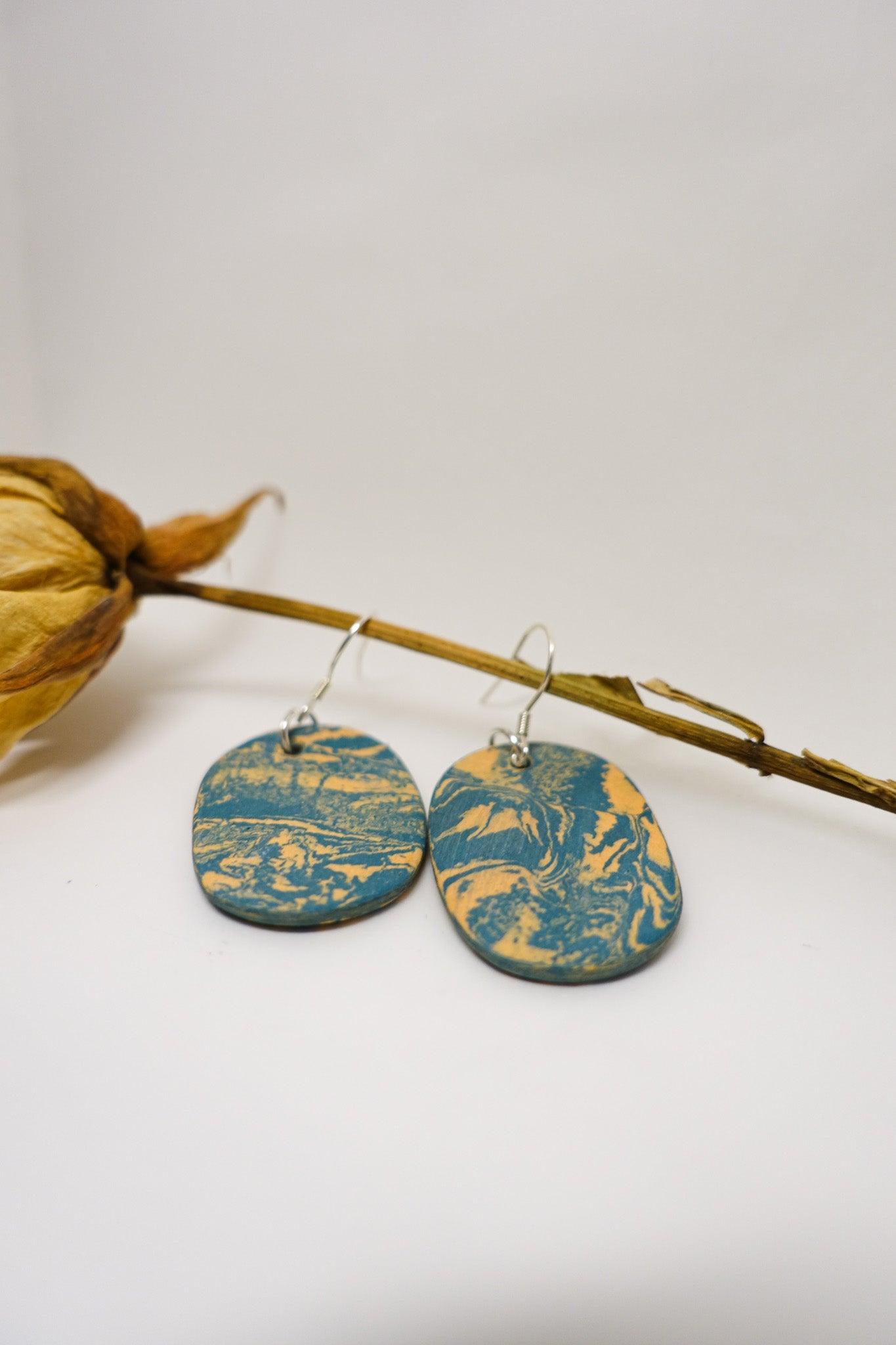 copy-of-handmade-original-ceramic-shard-earrings-blue-white, EenPorcelain 