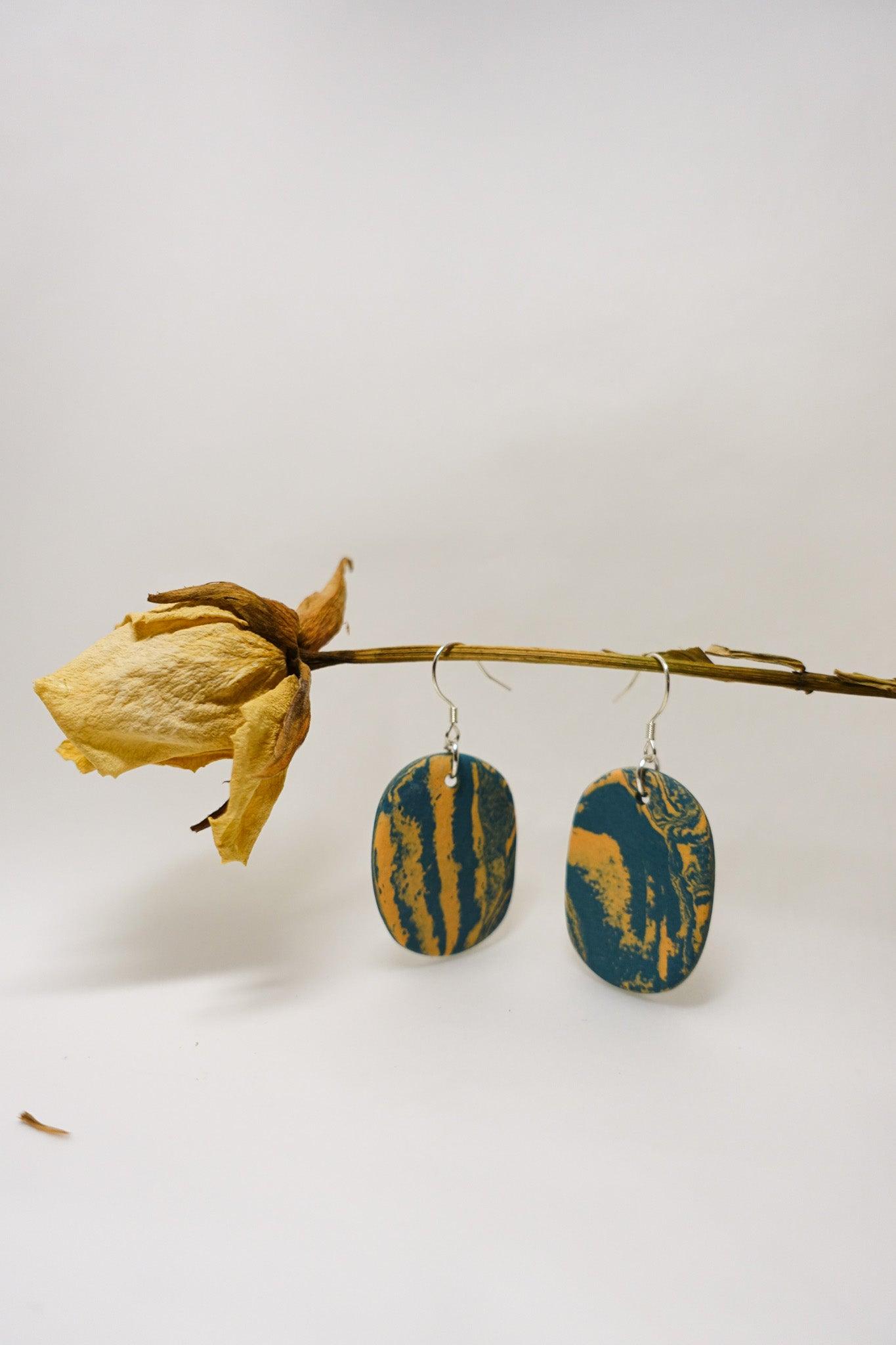 copy-of-handmade-original-ceramic-shard-earrings-blue-white, EenPorcelain 