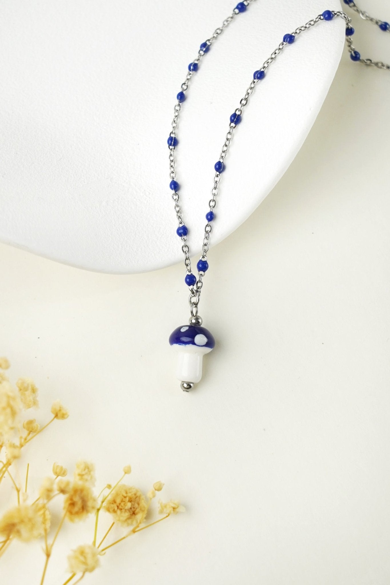 Mushroom Pendant Necklace – Hand - Painted Ceramic Charm - EenPorcelain