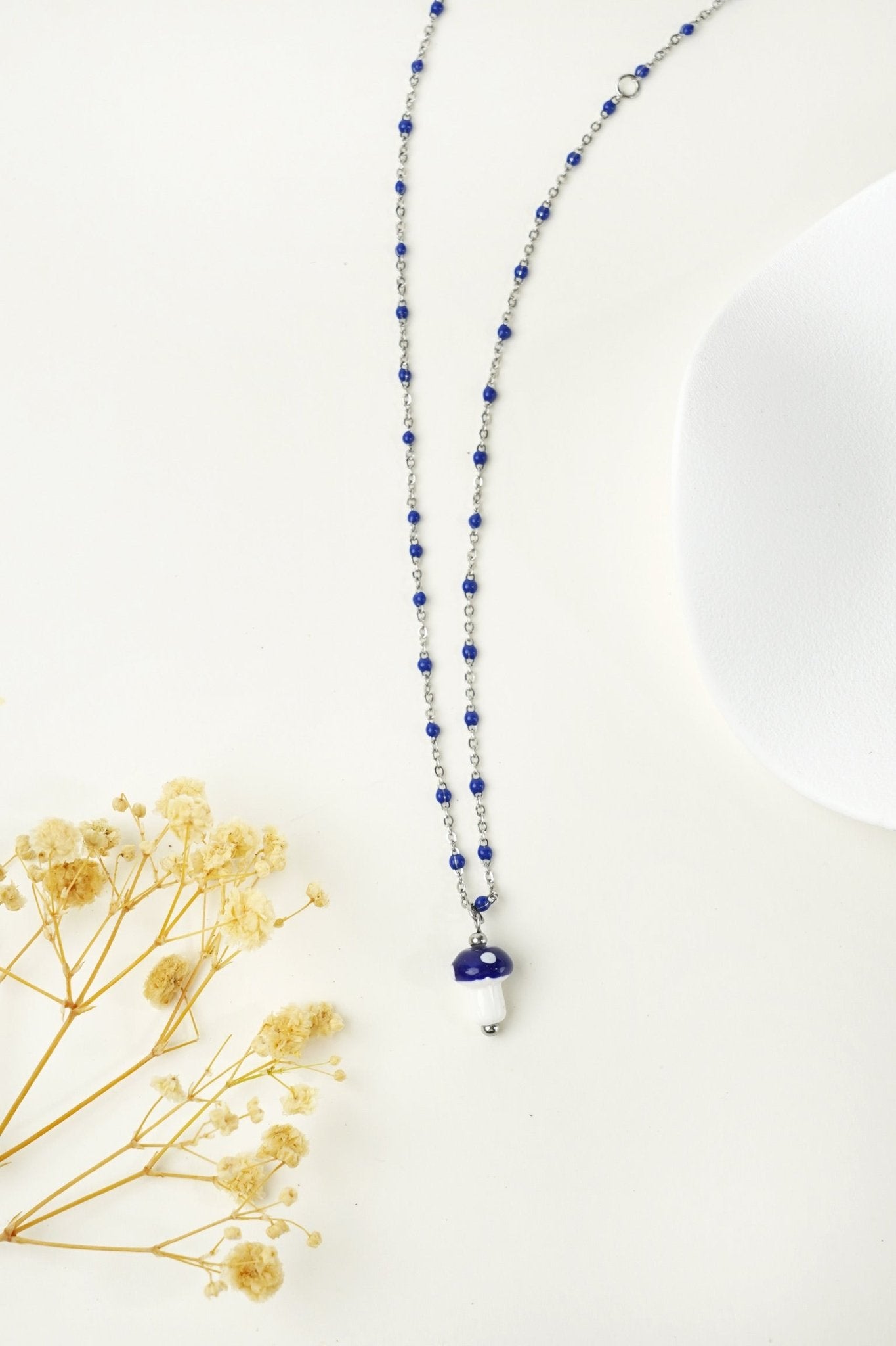 Mushroom Pendant Necklace – Hand - Painted Ceramic Charm - EenPorcelain