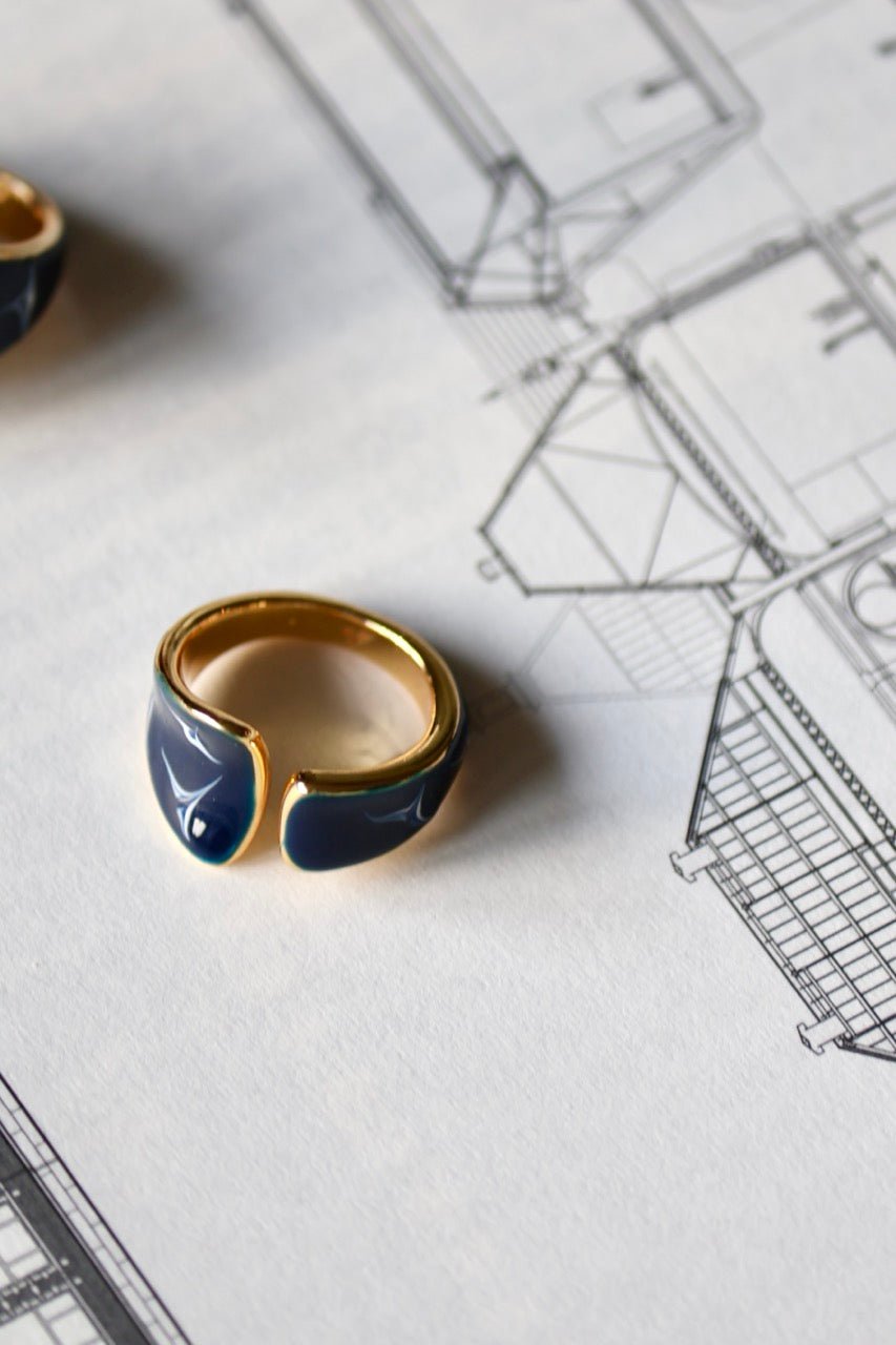 Stellar Lux Ring - Dark Blue (2 Shape Options) - EenPorcelain