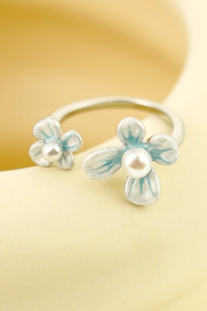 Twin Bloom Ring – Silver Enamel Flowers with Pearls - EenPorcelain