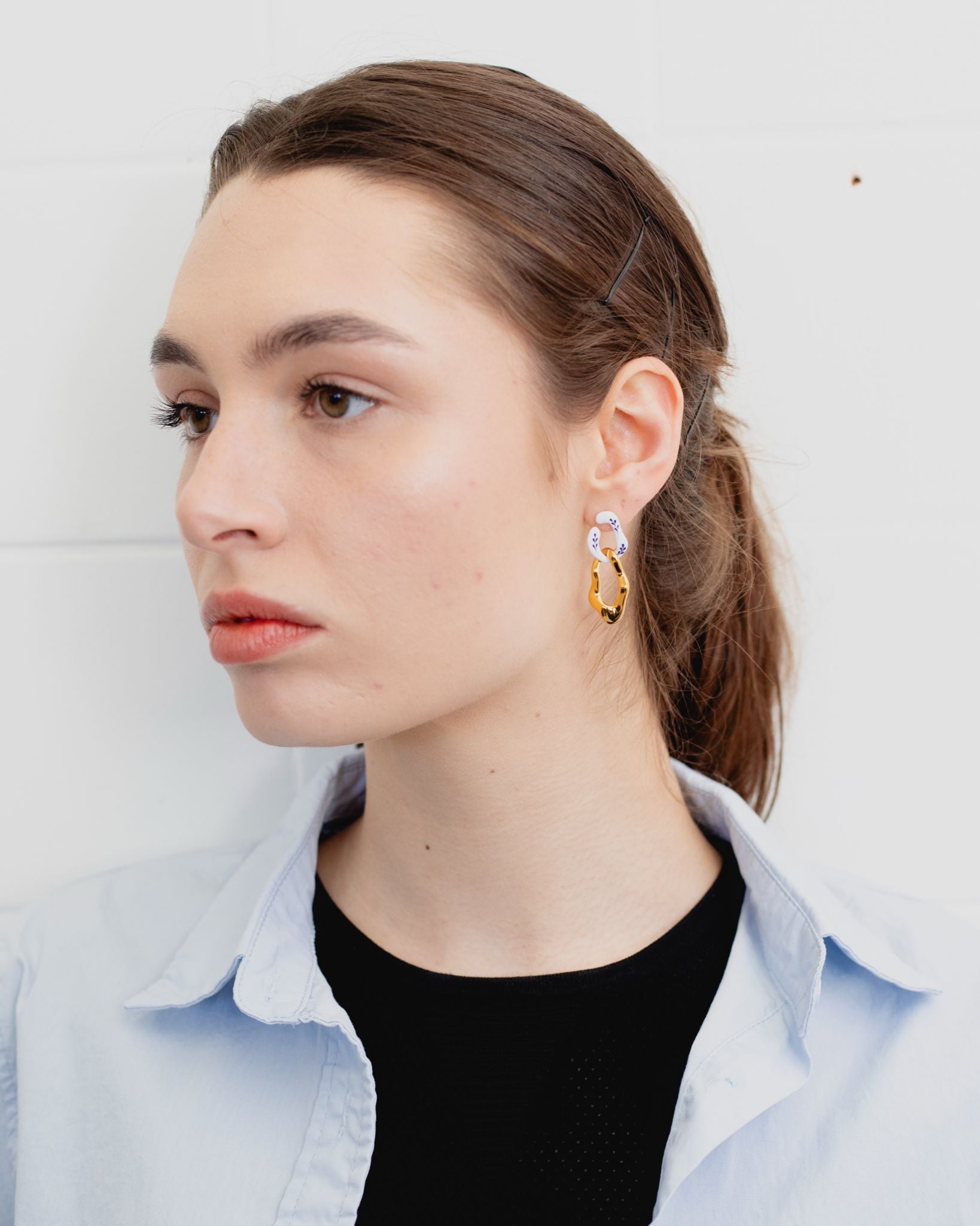Varia Enamel 2 - in - 1 Earrings (mini) — White - EenPorcelain