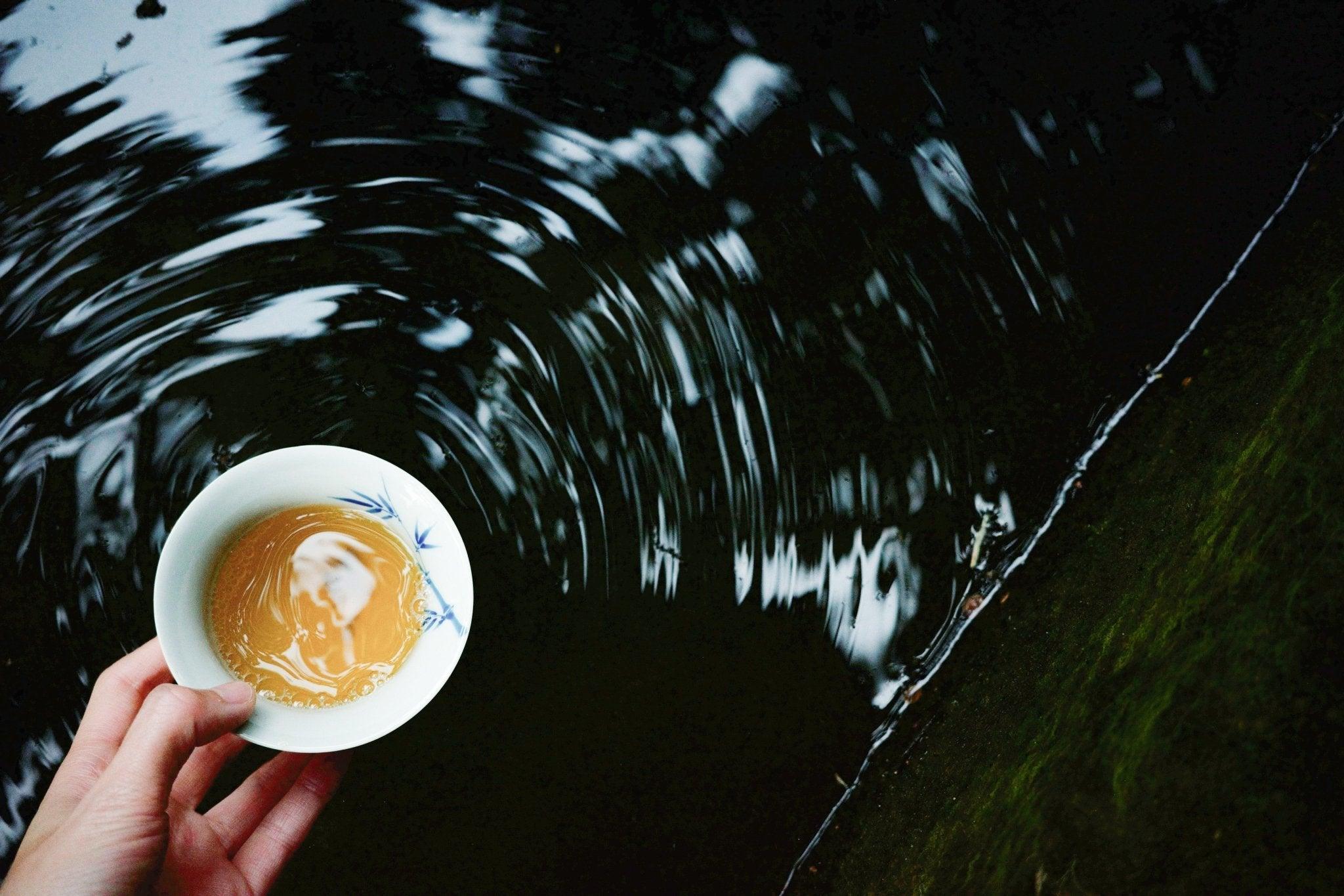 traditional-chinese-yellow-glazed-tea-cup-x2-4-pattern-options, EenPorcelain 